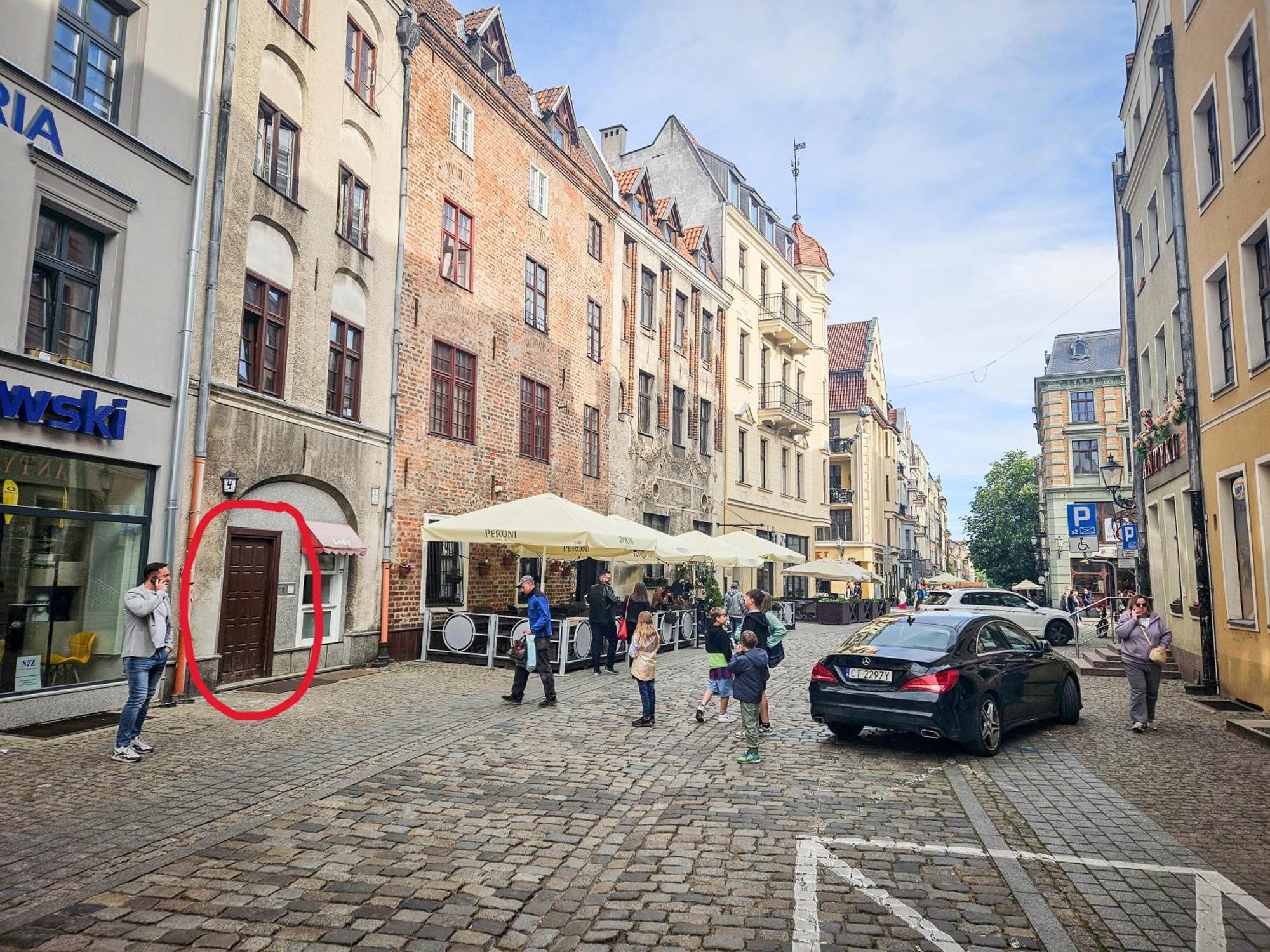 Butik Apartamenty Old Town Torun - Parking ภายนอก รูปภาพ